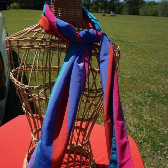 Colorful Striped Scarf - Picture 3 of 6